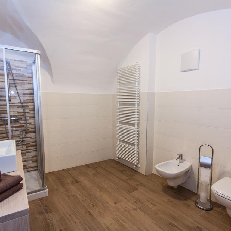 B&B Incanto - Camera Familiare con Bagno Privato - 4