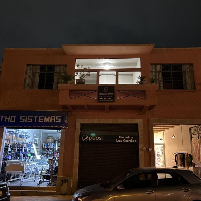 Plaza Fundadores, iglesia de La Santa Cruz, casa completa - Four-Bedroom House - 13