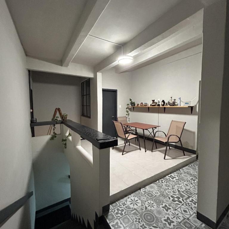 Plaza Fundadores, iglesia de La Santa Cruz, casa completa - Four-Bedroom House - 11