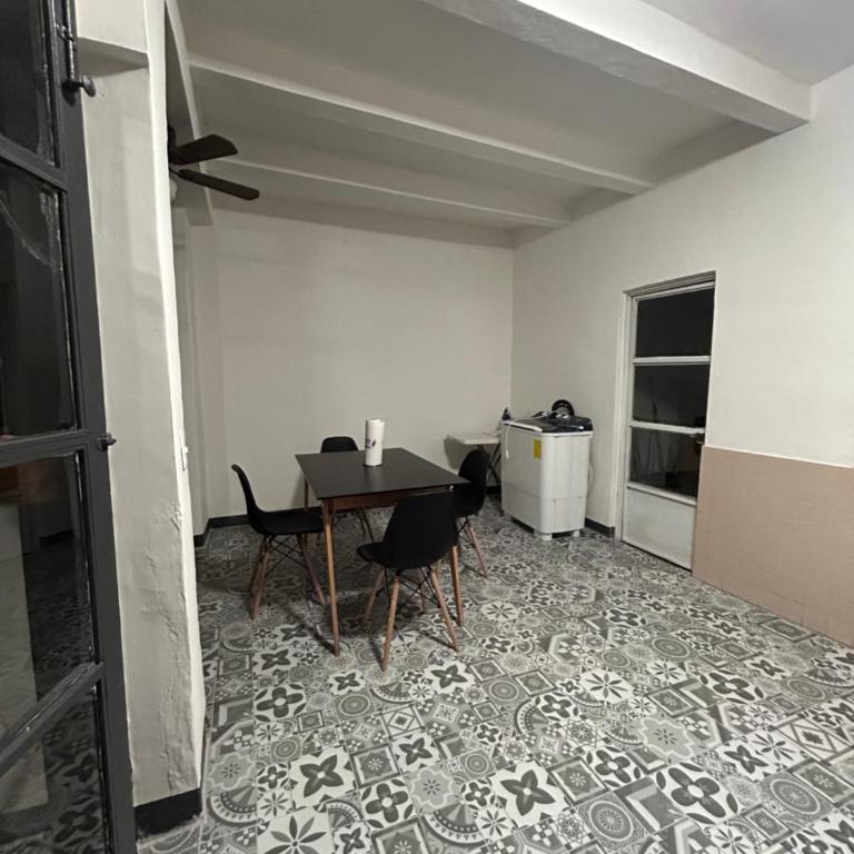 Plaza Fundadores, iglesia de La Santa Cruz, casa completa - Four-Bedroom House - 25