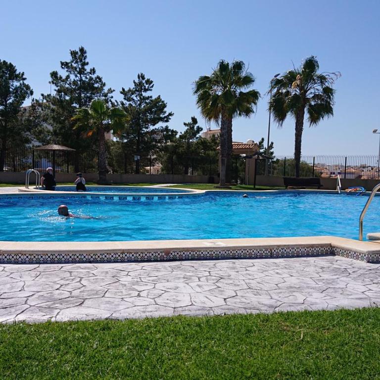 Orihuela - Sleeps 6 - Parking - Pool - PetFriendly - Villa de 1 dormitorio - 2