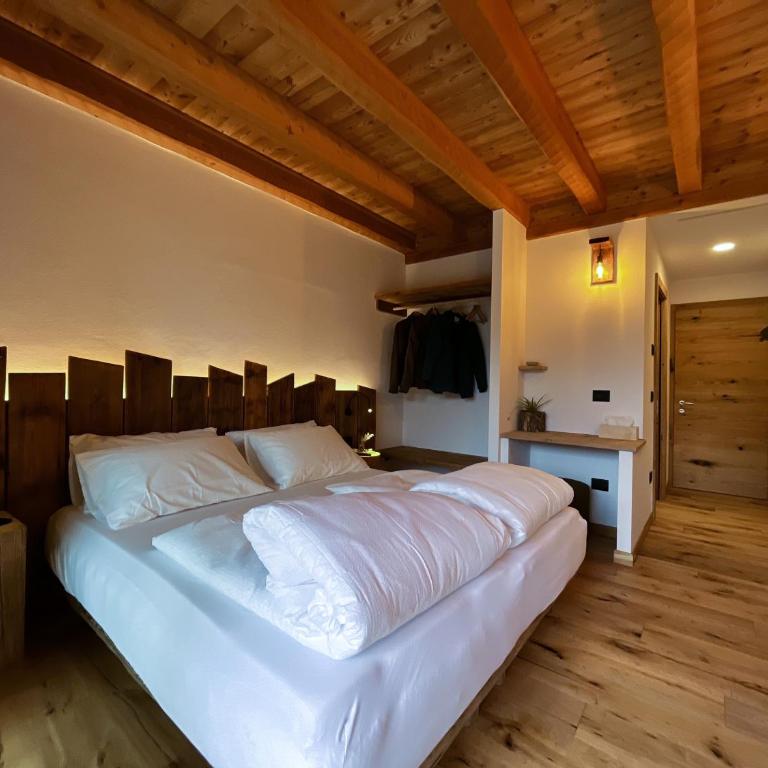 Agritur Maso Il Gioco - Camera Matrimoniale/Doppia con Letti Singoli con Vista Montagna - 1