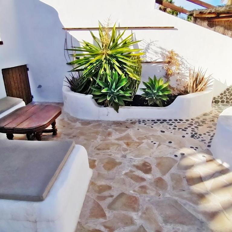 Caleta Beach House - Four-Bedroom House - 13