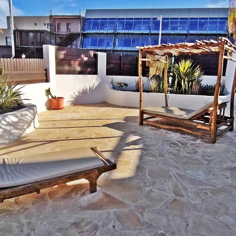 Caleta Beach House - Four-Bedroom House - 26