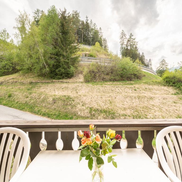 6304 Preislich attraktives Studio mit Suedbalkon am Wanderweg - Studio mit Balkon - 6