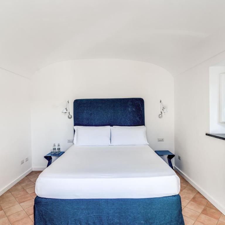 Villa Giulia Boutique Views Pool and Guest Services by Feeling Italy - Villa with Private Pool - 31