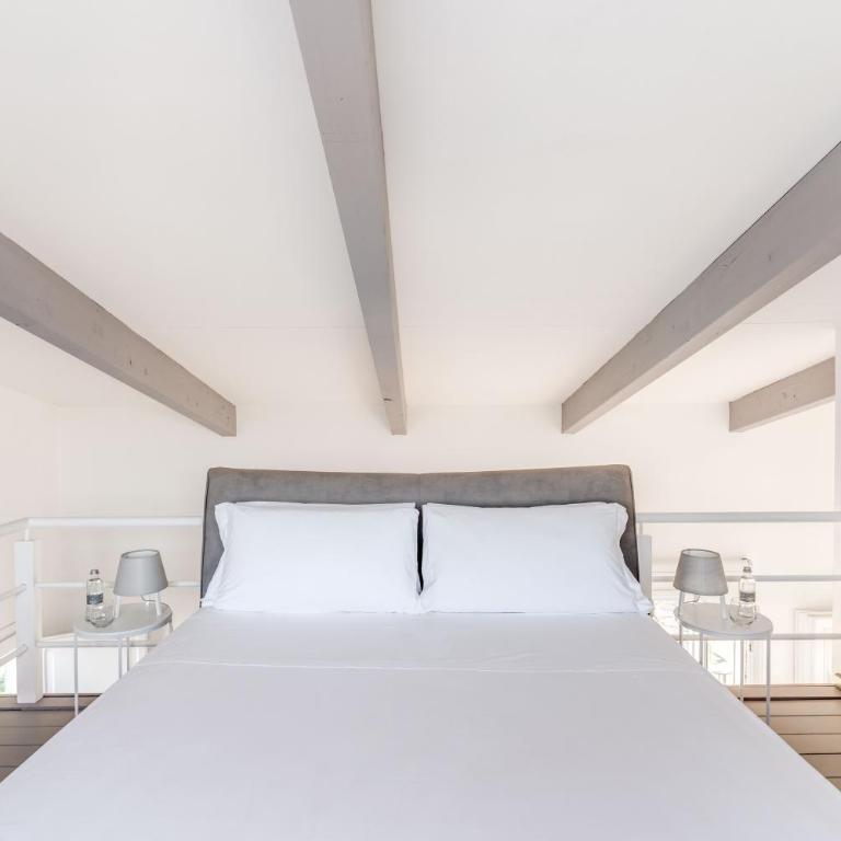 Villa Giulia Boutique Views Pool and Guest Services by Feeling Italy - Villa with Private Pool - 49