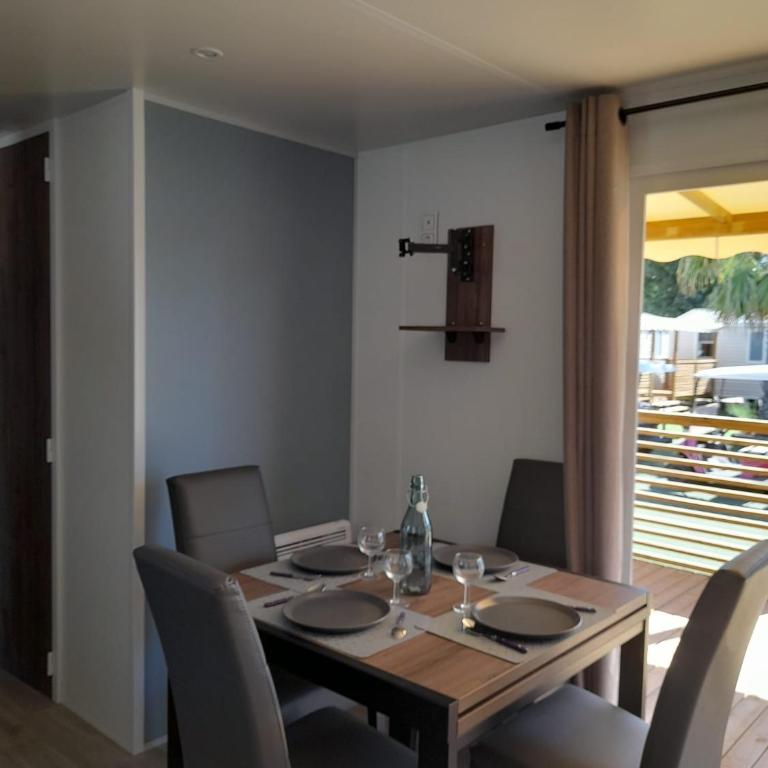 camping la carabasse - Mobile Home - 3