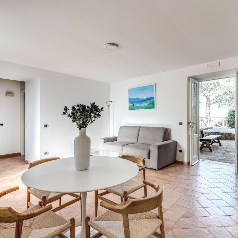 Villa Giulia Boutique Views Pool and Guest Services by Feeling Italy - Villa with Private Pool - 71