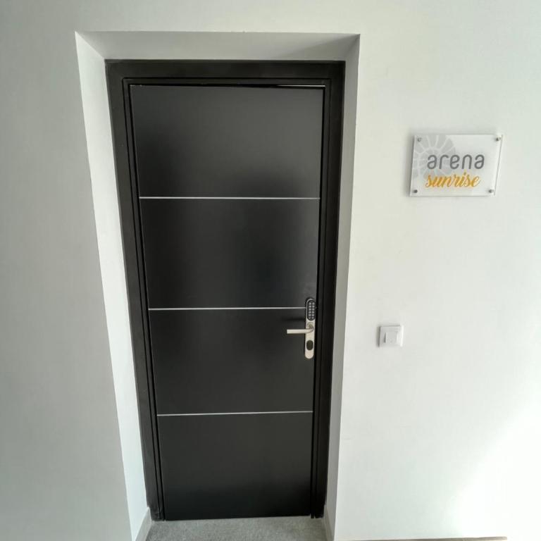 Arena Sunrise - Sea View and Main Street - Apartamento de 2 dormitorios - 11