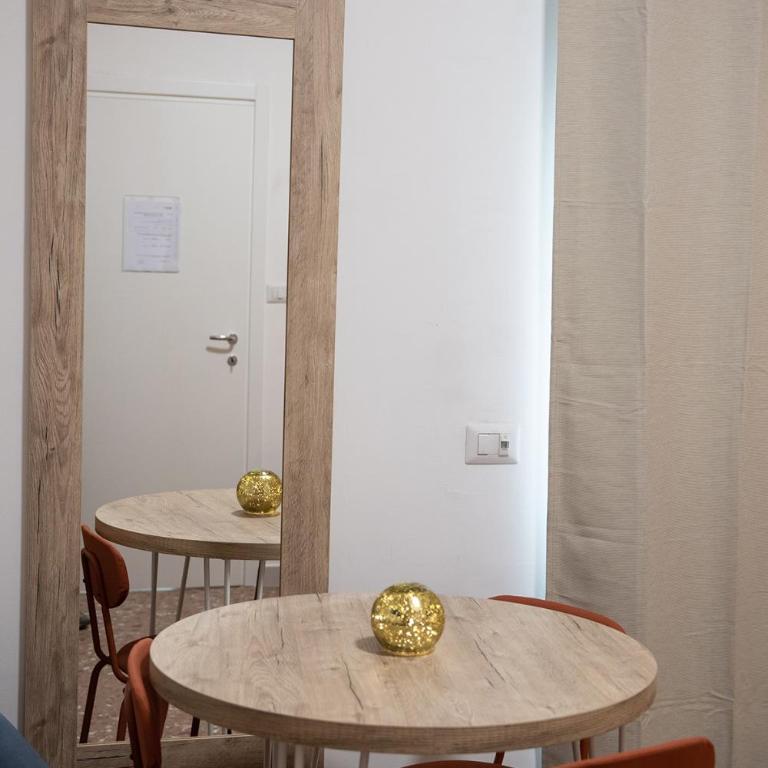 Domus Coriolano - Two-Bedroom Apartment - 21