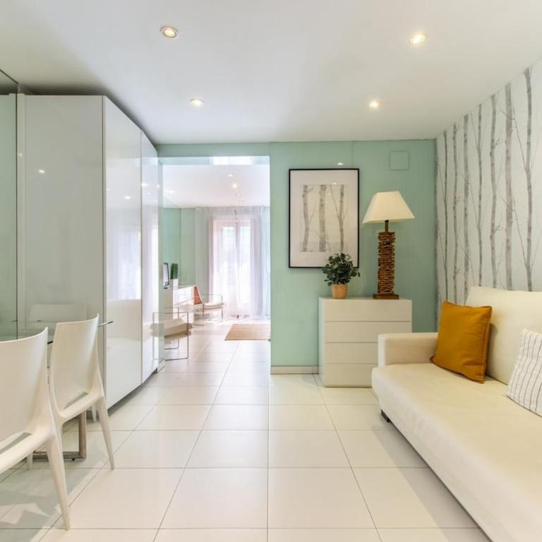 Apartamento Edificio Gran Via -Quinto Piso Sin Ascensor- - Apartment - 1