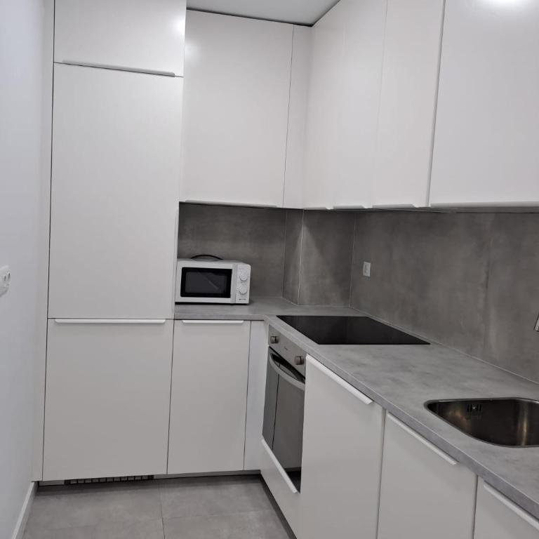 Apartamentos Jara Málaga Centro - 1C Dúplex - Apartamento de 2 dormitorios - 10