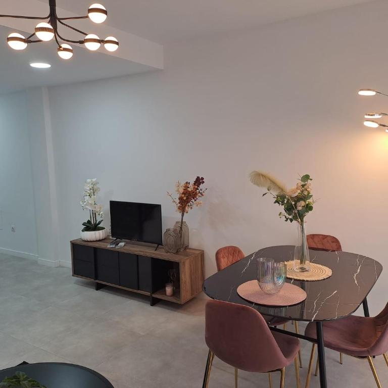 Apartamentos Jara Málaga Centro - 1C Dúplex - Apartamento de 2 dormitorios - 9