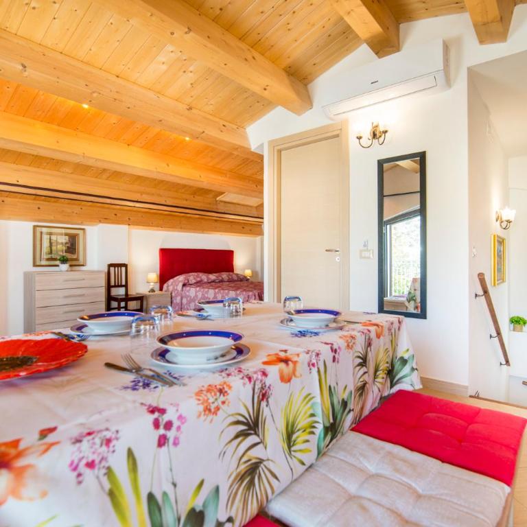 Villa Donata Fontane Bianche - Penthouse Apartment - 13