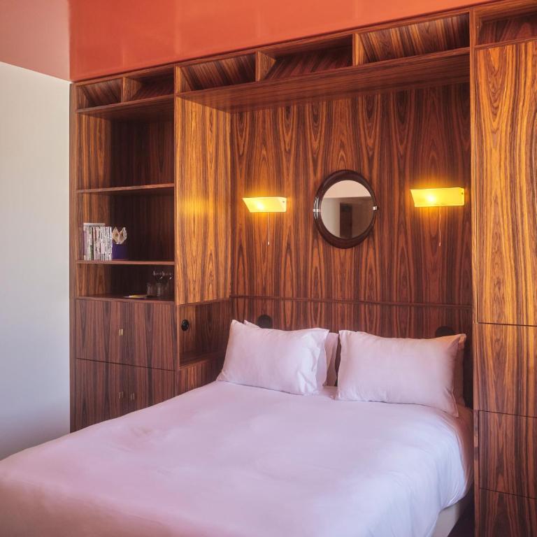 Hôtel Présent - 200m des Arènes - Encore Mieux - Chambre Double Deluxe - 1