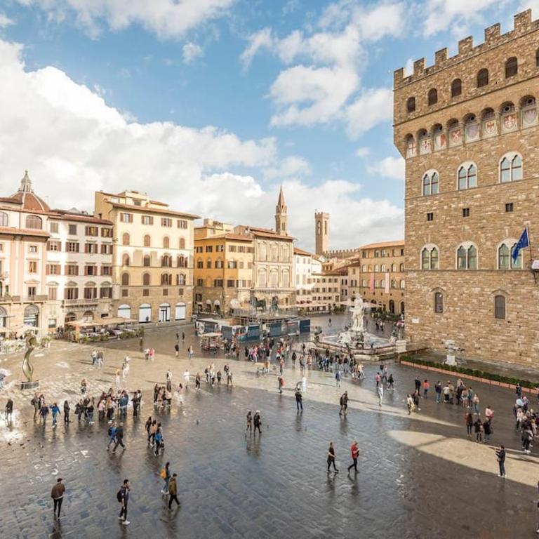 Piazza Signoria 1, apartment - Appartamento - 2