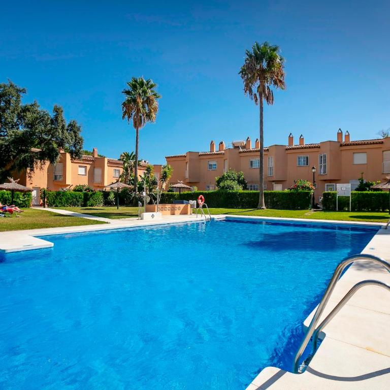 New apartment 300 mts from Marbella beach - Pass the Keys - Two-Bedroom Apartment - 1