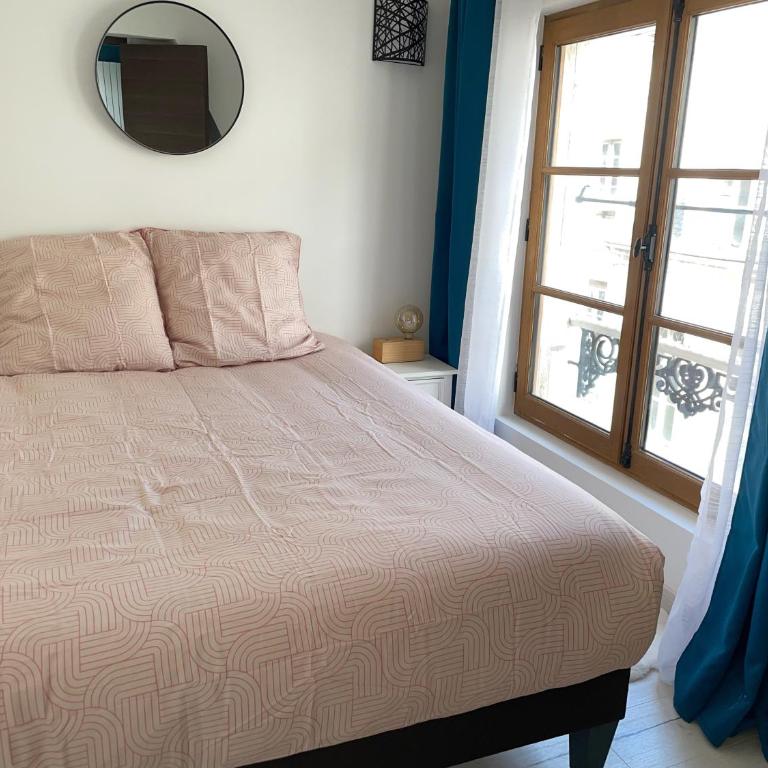 Magnifique logement au pied du Château - Apartment - 16