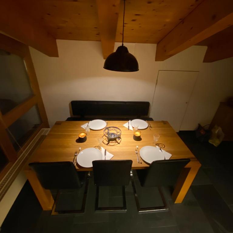 Crap da Flem - 3.5 Zimmer Ferienwohnung am Sonnenhang von Flims - Apartment mit Blick auf die Berge - 15