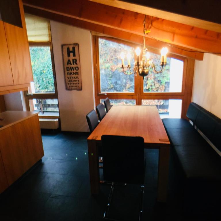 Crap da Flem - 3.5 Zimmer Ferienwohnung am Sonnenhang von Flims - Apartment mit Blick auf die Berge - 17