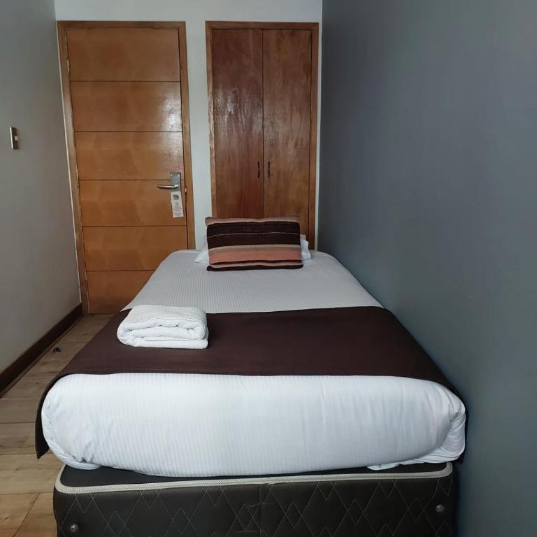 Hotel Angelmontt - Habitación Doble - 2 camas - 4