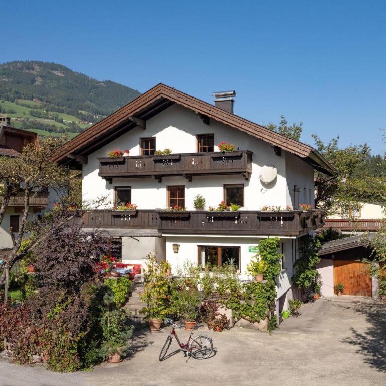 Haus Sabine Braunegger - Apartment mit 3 Schlafzimmern und Dusche - 17