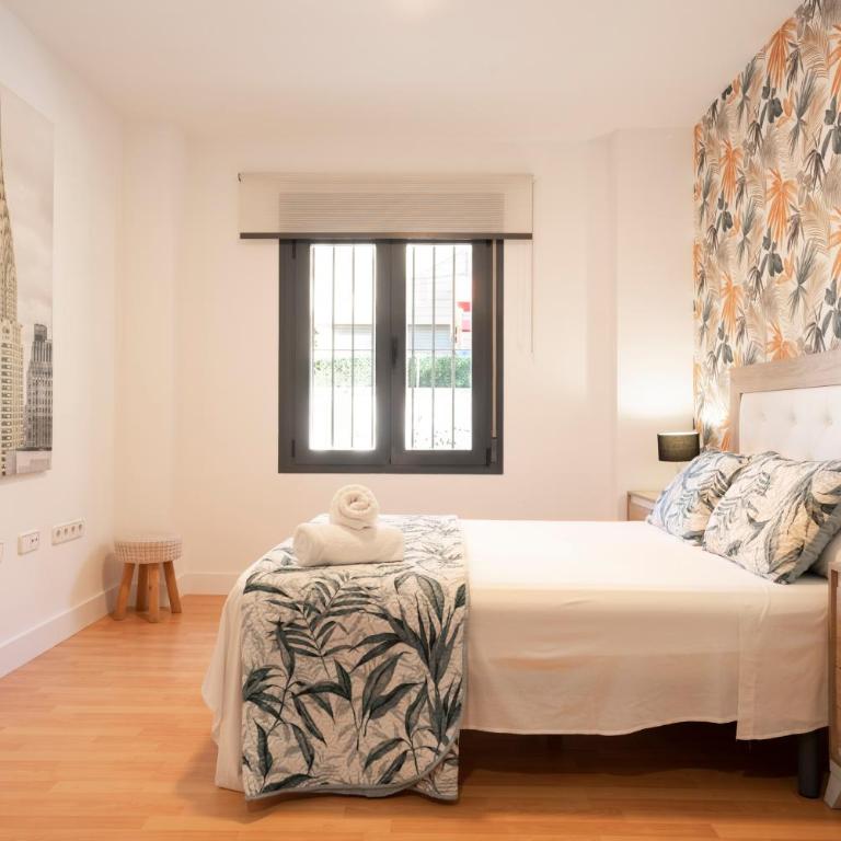 EnjoyGranada ARCOIRIS - Two-Bedroom Apartment with Terrace - 18
