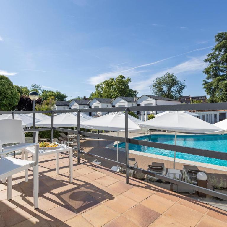 Hotel Best Osuna - Chambre Double ou Lits Jumeaux Supérieure avec Terrasse - 4