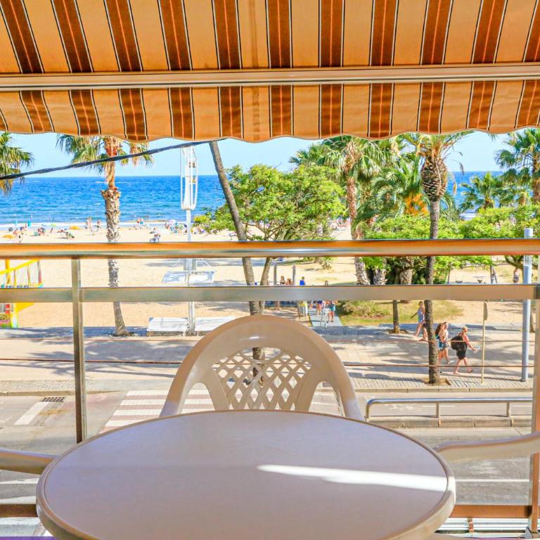 Xaloc ONLY FAMILIES - Apartamento de 2 dormitorios - 3