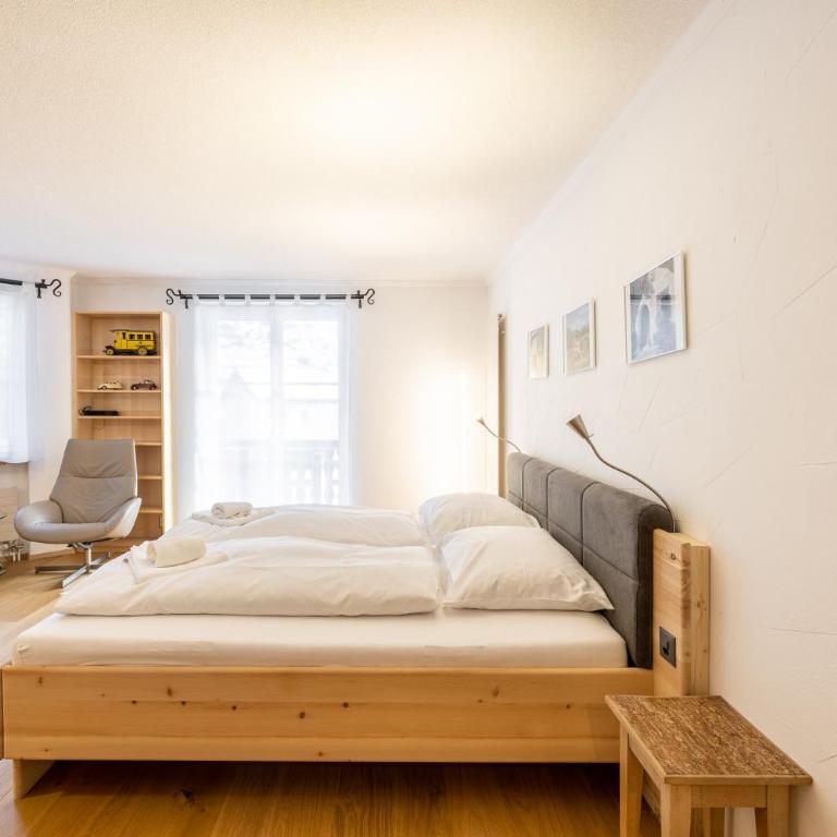 7304 Pure Freude in dieser stilvoll renovierten Wohnung mit moderner Kueche - Studio mit Balkon - 2