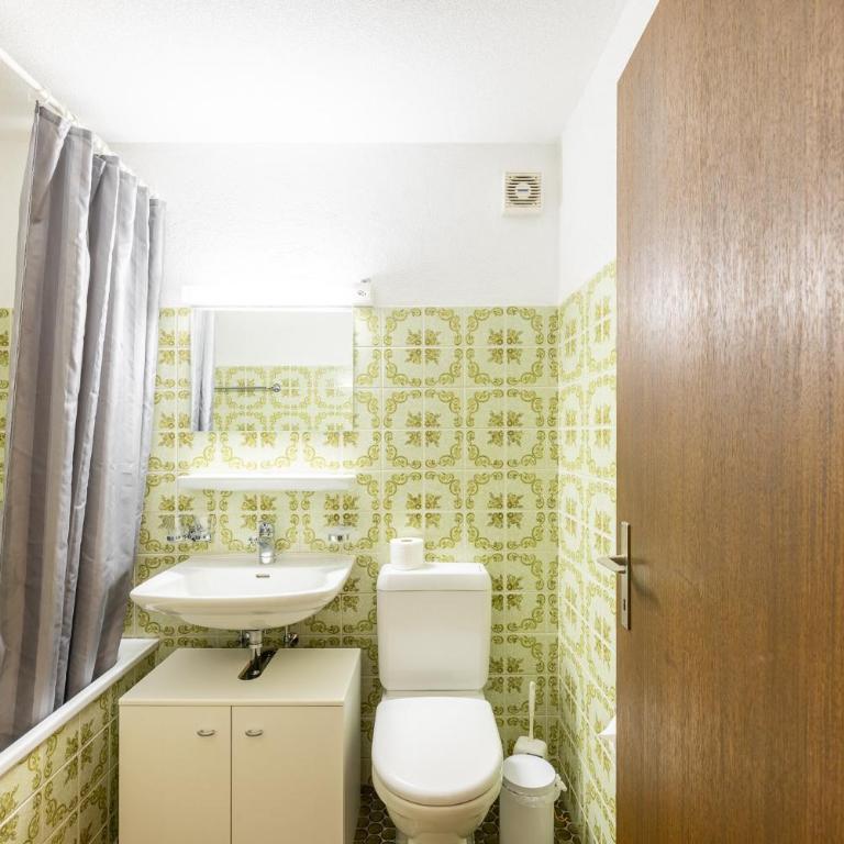 7304 Pure Freude in dieser stilvoll renovierten Wohnung mit moderner Kueche - Studio mit Balkon - 9