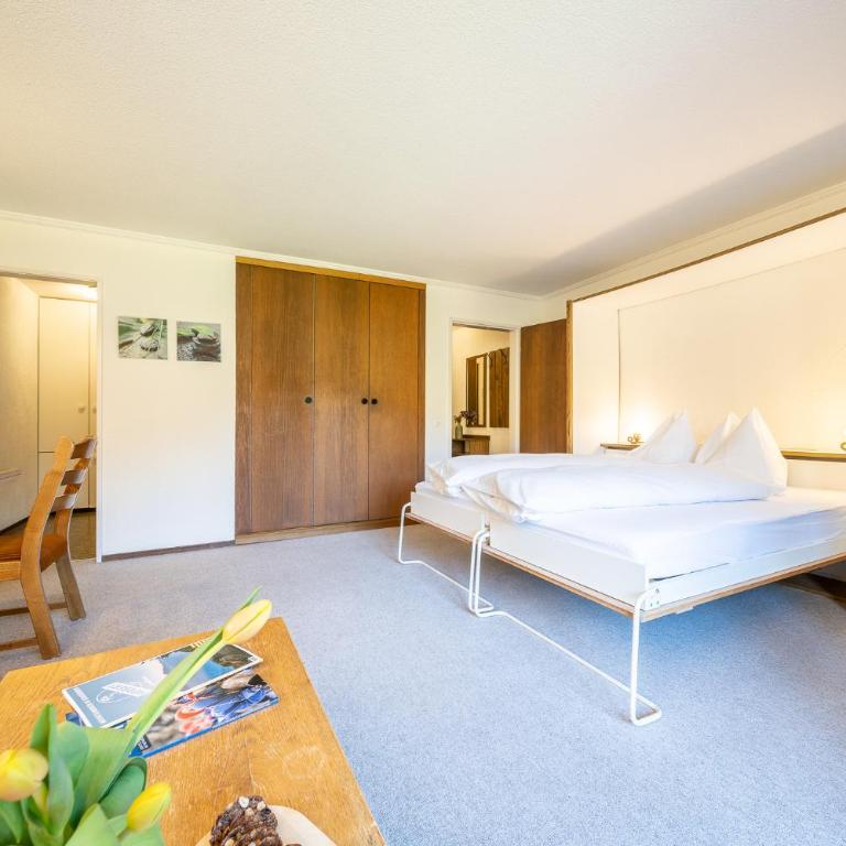 9303 Gemuetliches, zweckmaessig eingerichtetes Studio mit Balkon und Golfplatzblick - Studio mit Balkon - 1