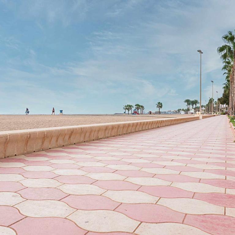 Casa Playa Roquetas - Three-Bedroom Apartment - 44