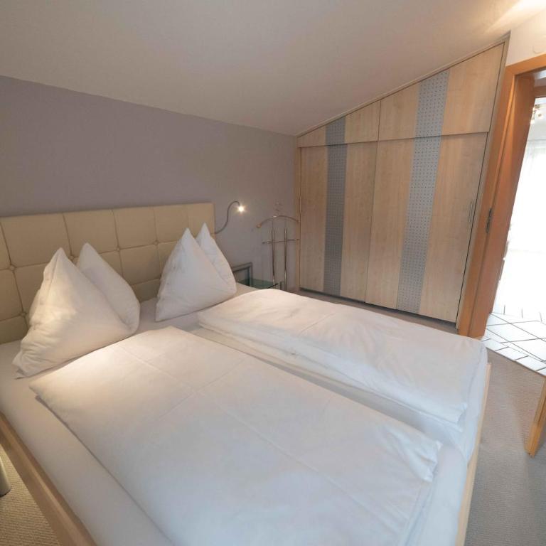 Haus Wegscheider - Großes Apartment mit 2 Schlafzimmern und einem Balkon - 2