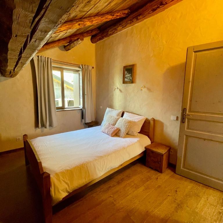 Chalet typique accueillant jusqu'à 9 personnes - Chalet 3 Chambres - 24