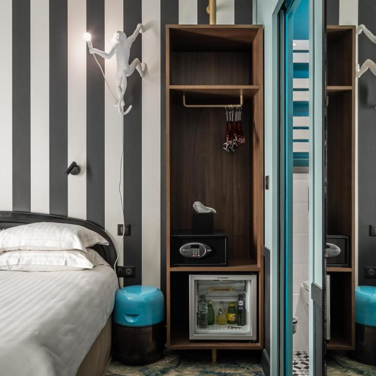 Hotel Archetype Etoile - Deux Chambres Communicantes (4 Personnes) - 5