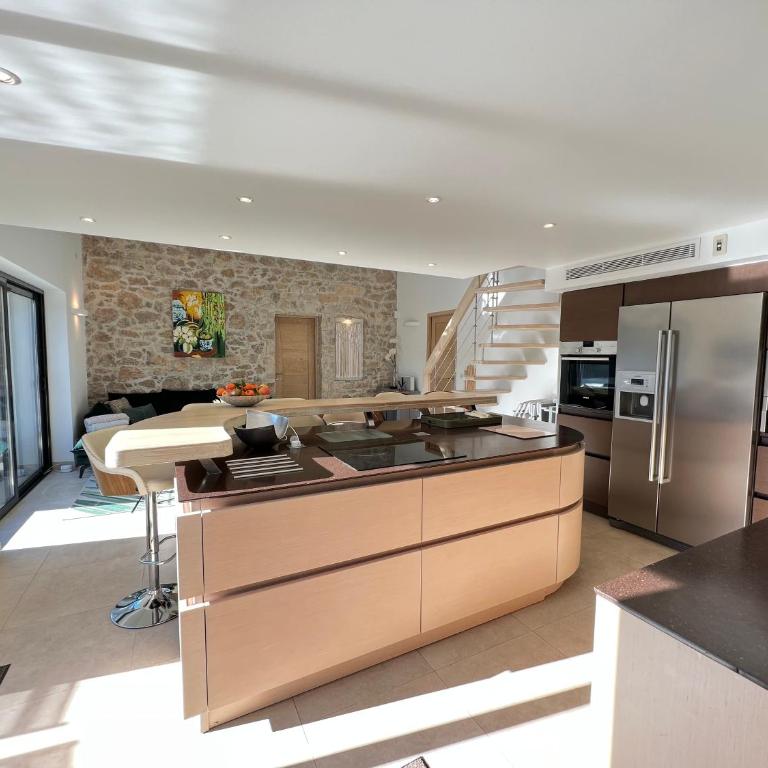 Capleouna-Villa la Cabane - Villa avec Piscine Privée - 9