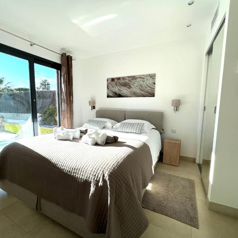 Capleouna-Villa la Cabane - Villa avec Piscine Privée - 11