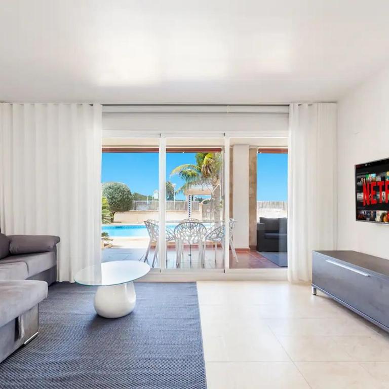 Lujoso y Equipado Apartamento en Playa del Arenal - Apartamento de 3 dormitorios - 3