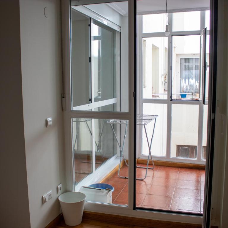Increíble piso en la plaza Mayor, con garaje - Apartamento de 2 dormitorios - 5