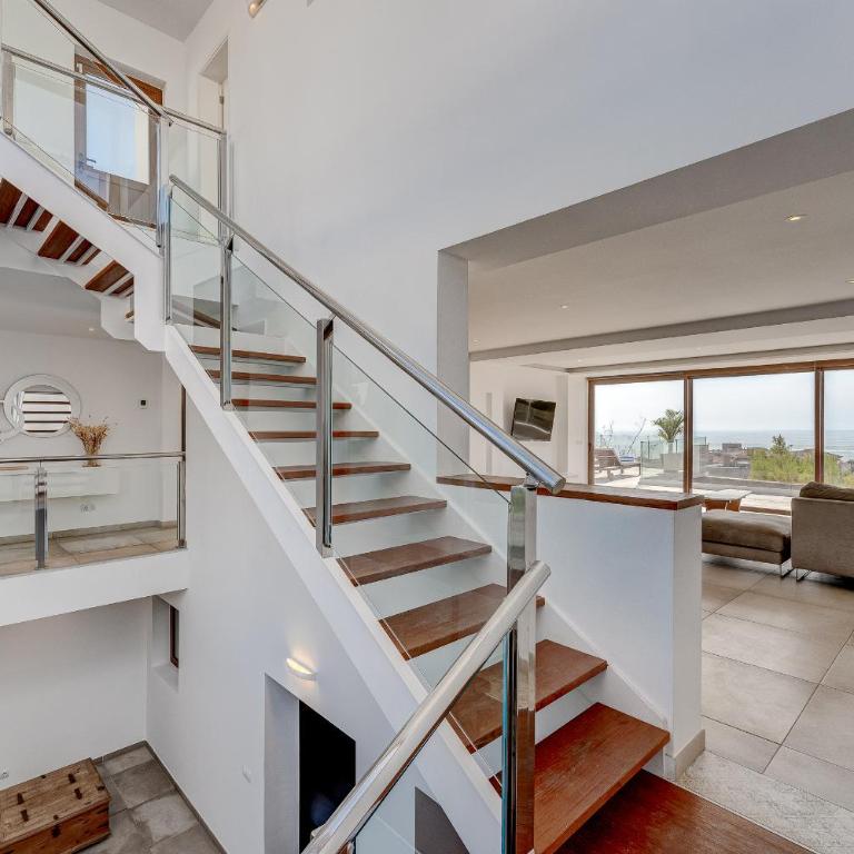 Fabulous contemporary 5 bedroom villa with private heated pool, sleeps max 13 - Villa - 32