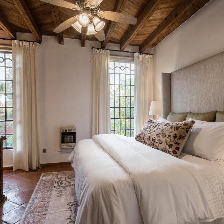 3BR Garden Home with Rooftop & Garage in Centro San Miguel de Allende - Three-Bedroom House - 13