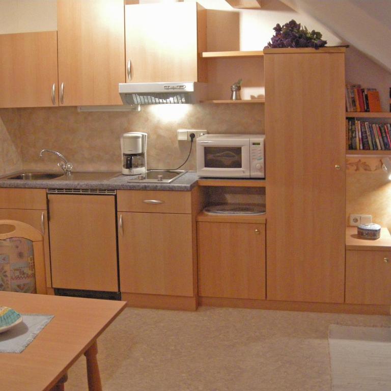 Staudacher Hof-Das Romantische Haus - Studio mit Balkon und Seeblick - 10