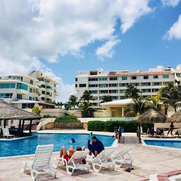 Brisas Apartment Cancun Hotel Zone - One-Bedroom Apartment - 4