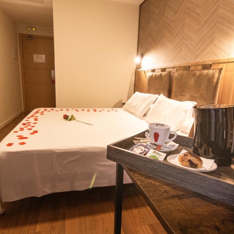 Gce Hoteles - Suite Estándar - 1