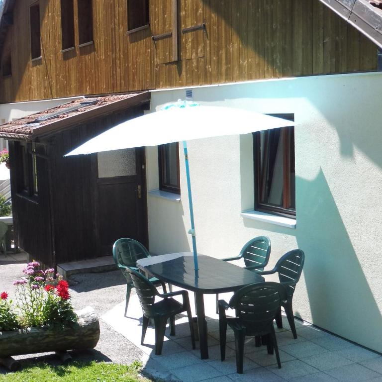 Maison de Montagne à La Bresse, 2 Chambres, Confort et Activités, Garage, Wifi Inclus - FR-1-589-152 - Ferienhaus (5 Erwachsene) - 3
