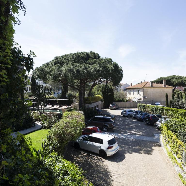 Hotel des Lices - Petite Chambre Double - 1