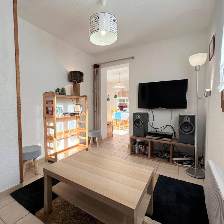 Appartement cosy pour 4 pers, 400m pistes et village, balcon, parking et casier à skis, La Salle-les-Alpes - Appartement 1 Chambre - 14