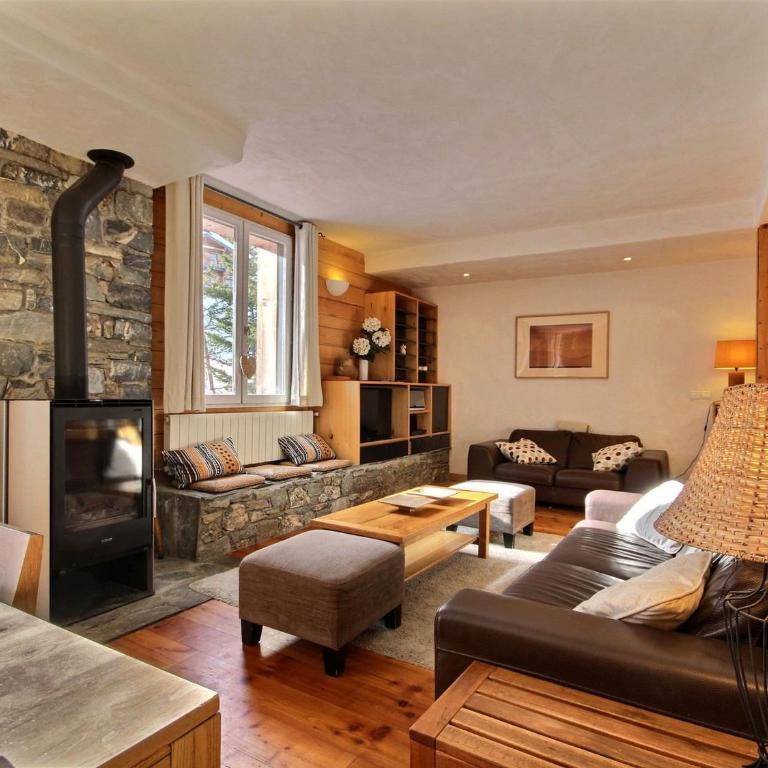 Chalet de luxe pour 12 pers., sauna et jacuzzi - FR-1-455-239 - Chalet - 2